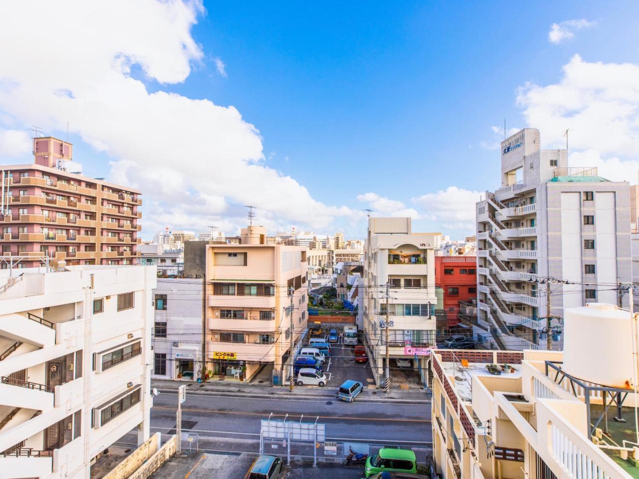 אפרטהוטל נאהא Mr. Kinjo In Uenokura מראה חיצוני תמונה